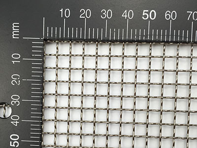 4目不銹鋼篩網(wǎng) 4目不銹鋼篩網(wǎng)